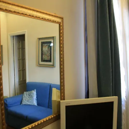 Clementine Bed & Breakfast