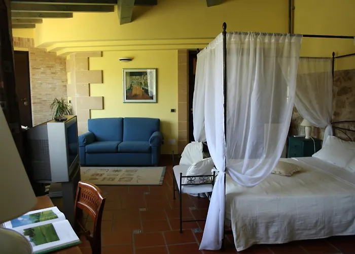 Clementine Bed & Breakfast